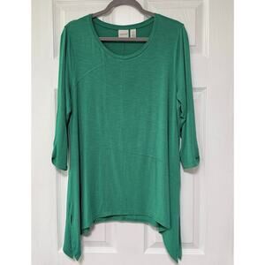 Zenergy by Chico's Women's Green Asymmetric  Top Size 2Petite